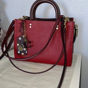 Coach Rogue 25 colorblock red